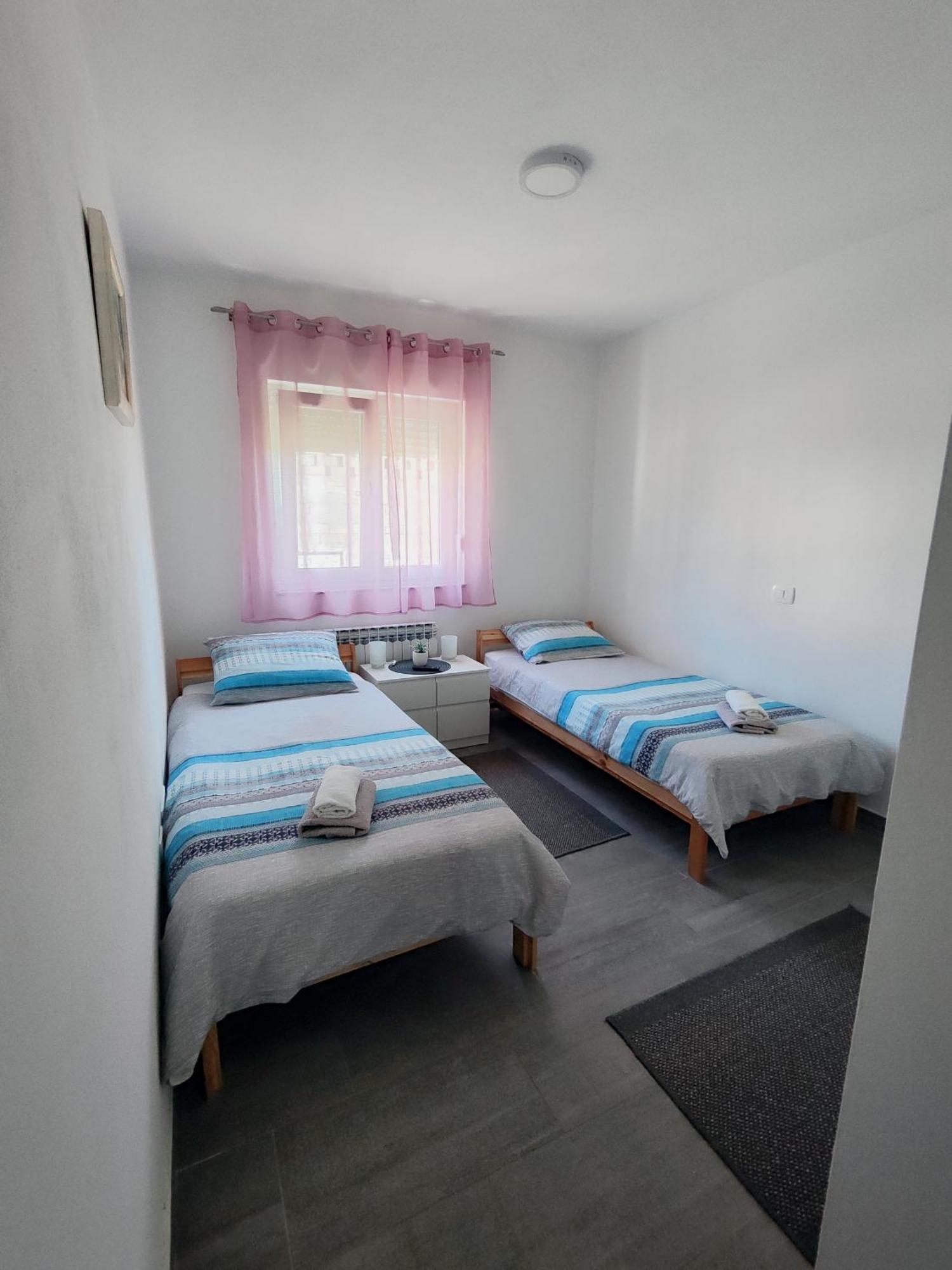 Apartman Marija Perusic Exterior foto